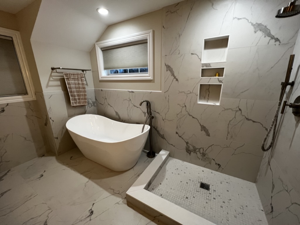 Luxury Bathroom with Marble Tile